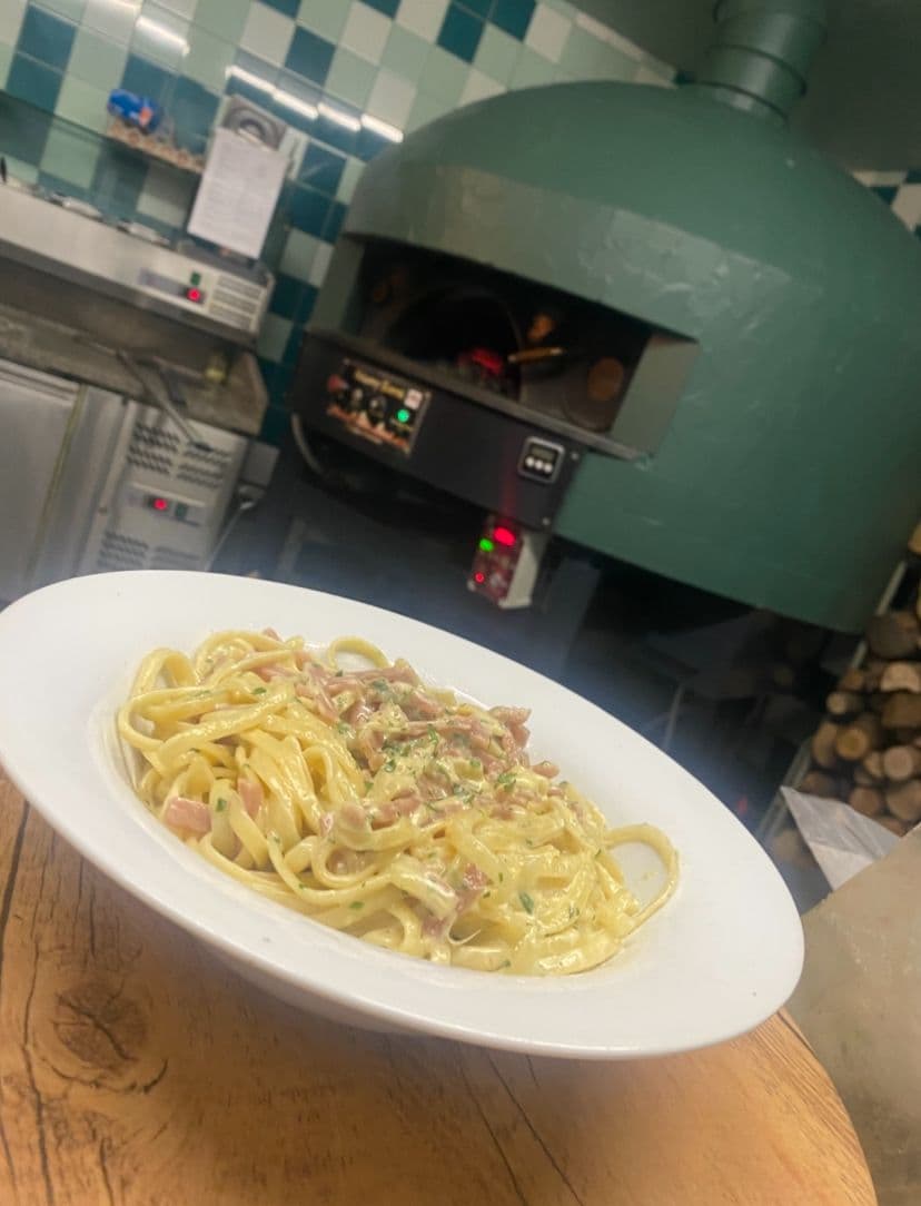 Pâtes devant le four